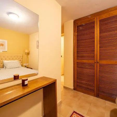 Corfiot Maisonette With Shared Pool - Govino Bay *
